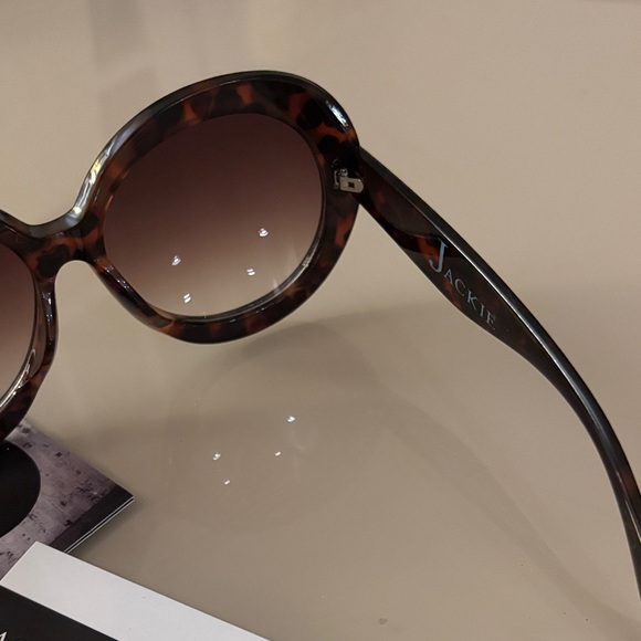 Tortoise Shell Sunglasses - Picture 3 of 5